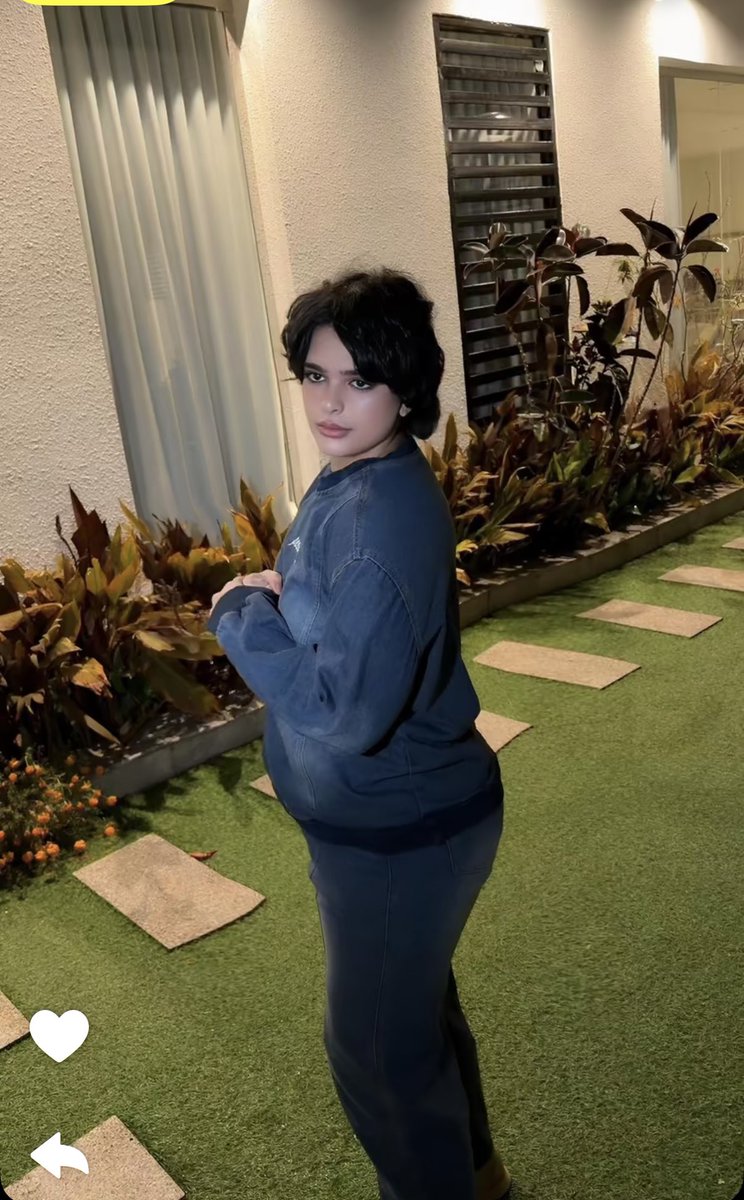 الكوين مها المطيري 👑 tweet media