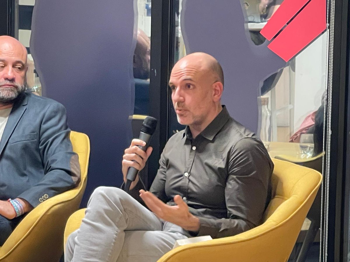 Seminario Foucault Complutense tweet media