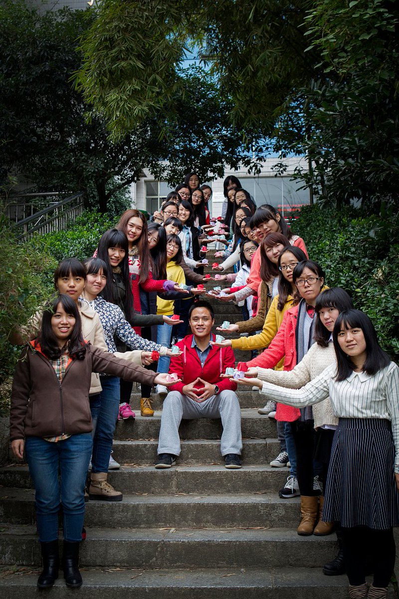 François tweet media