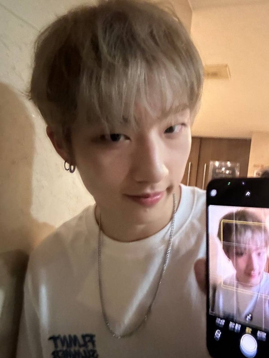 nayaa⁷⁺¹ is unique tweet media