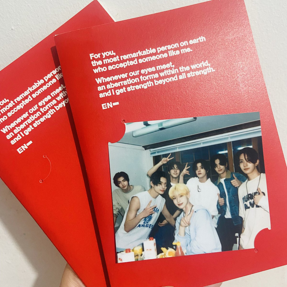 jayketracks's tweet photo. 11:11 — JAYKE’S PAWS GA #1 🐾

Celebrating the reopening of our kit for a cause &amp; all the JAYKE crumbs with a giveaway! 🎁

🎖️5 Winners! (prizes in the pics)

Mechanics:
🐾 mbf | like &amp; rt pinned twt
🐾 reply fav jayke pic &amp; tag 2 moots

🔚 03.31 .ᐟ

#JaykePawsInAction #JAYKE https://t.co/SqgfffmwO4