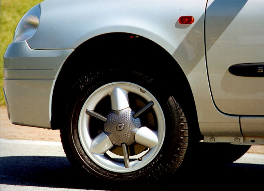 Vintage & Odd Cars tweet media