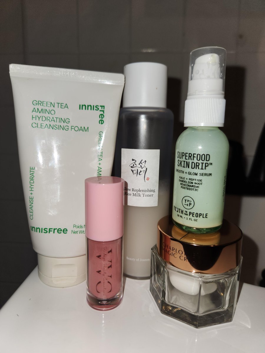 れおな tweet media