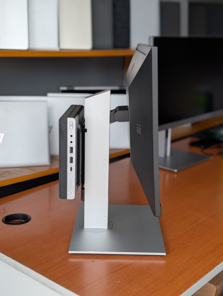 Laptop Point 💻 tweet media