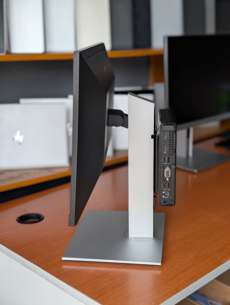 Laptop Point 💻 tweet media