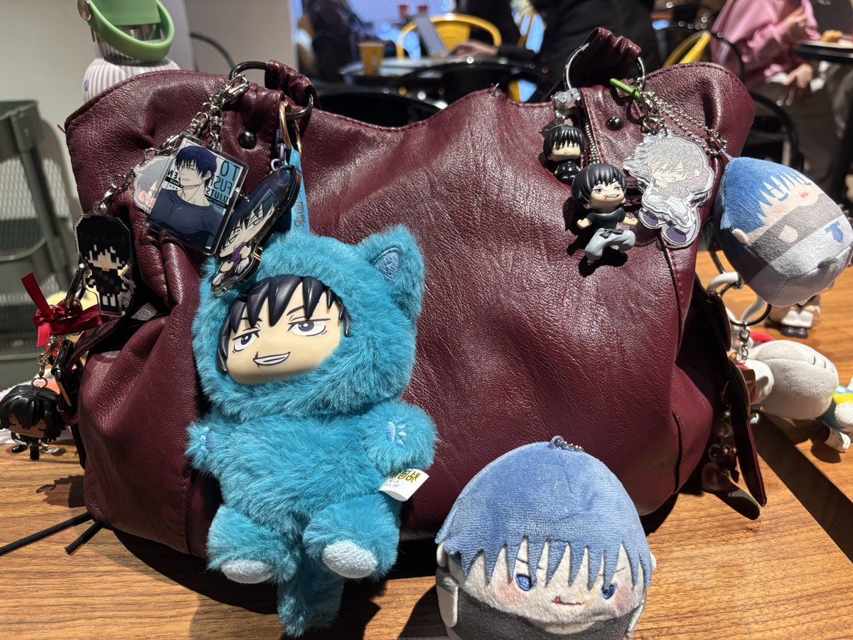 noori 🐰 ♡’s toji tweet media