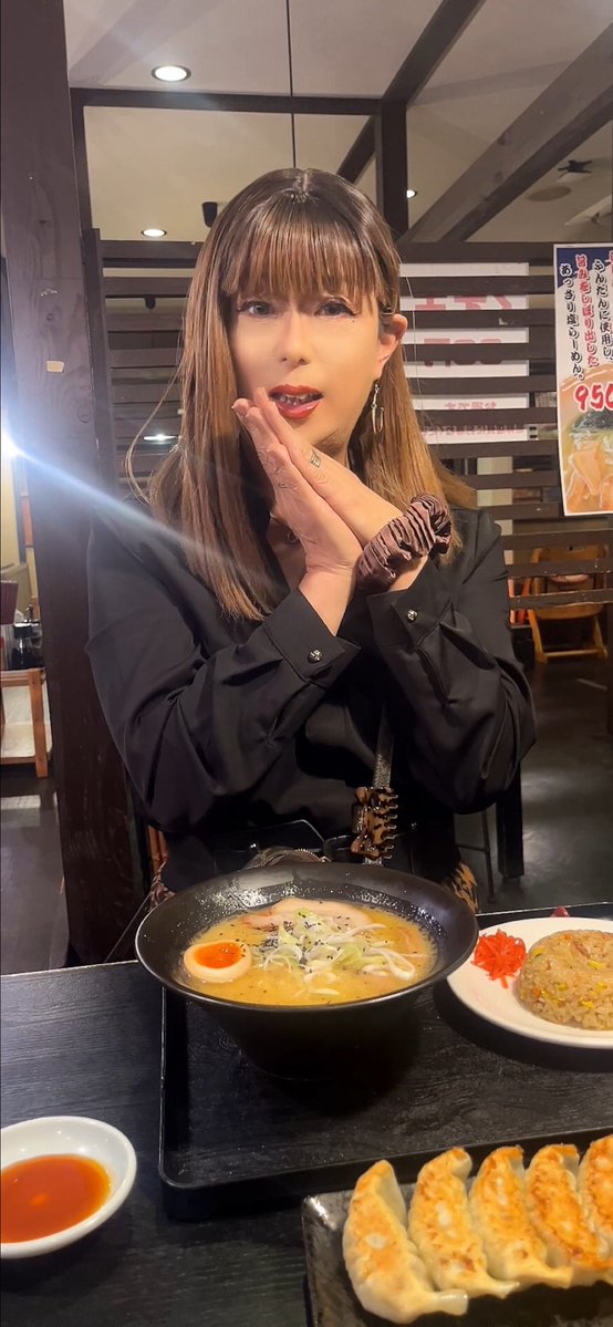 NaNa(*☻-☻*) tweet media