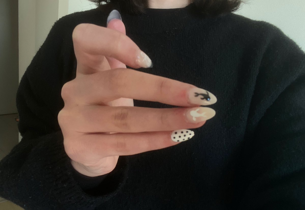 vio 𝄞 tweet media