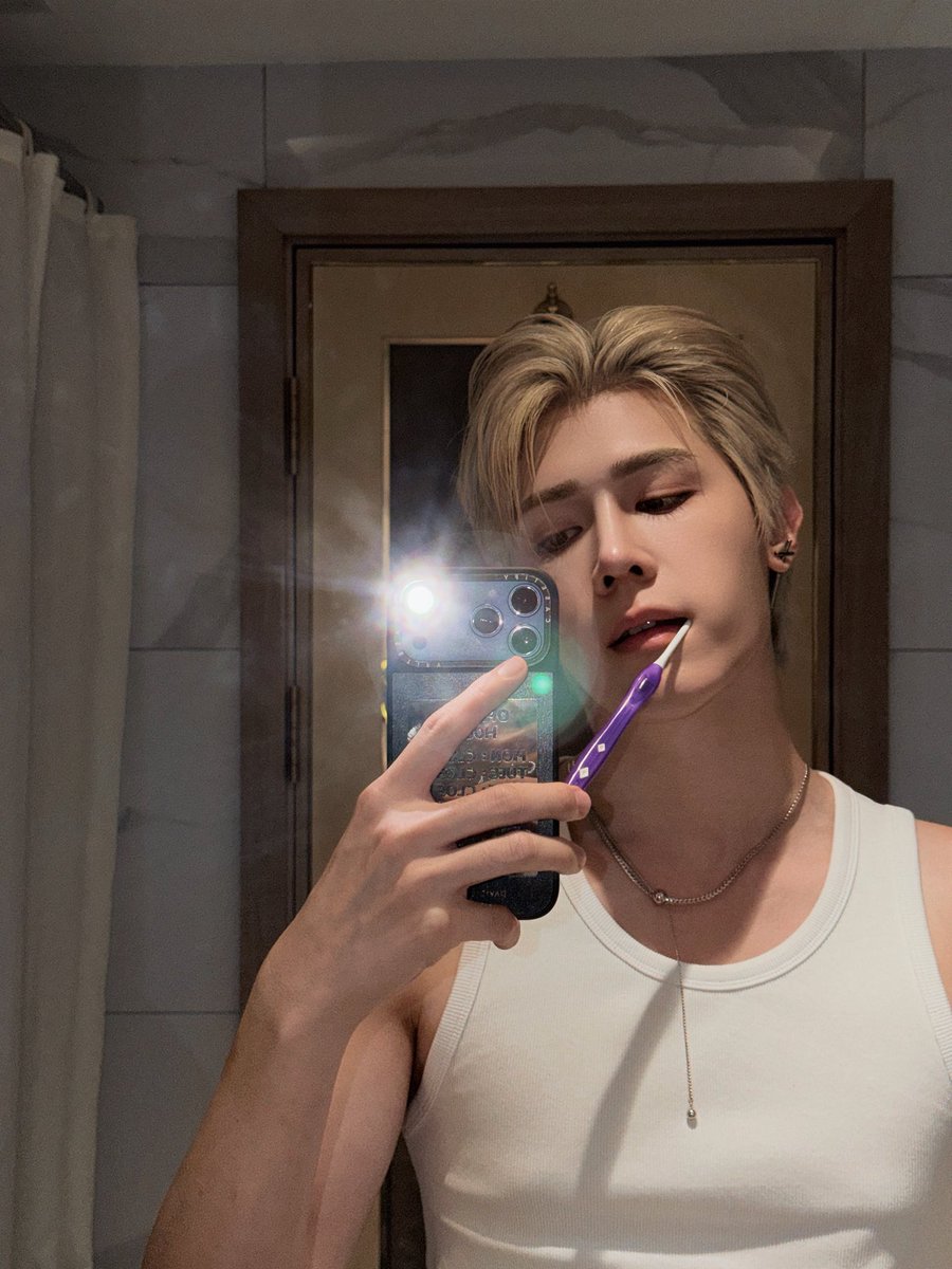 peatwasu #เคลวิน tweet media