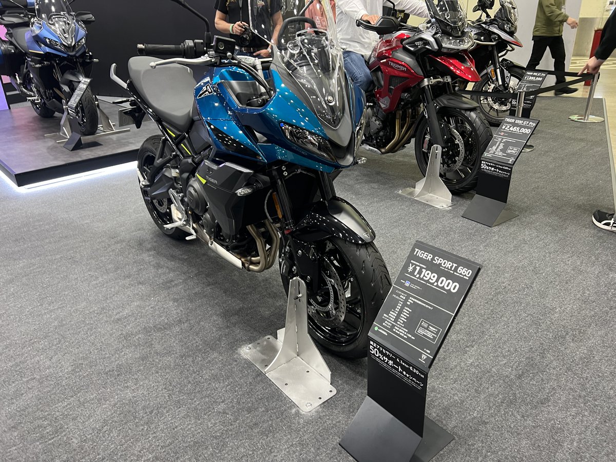 みずいろ tweet media