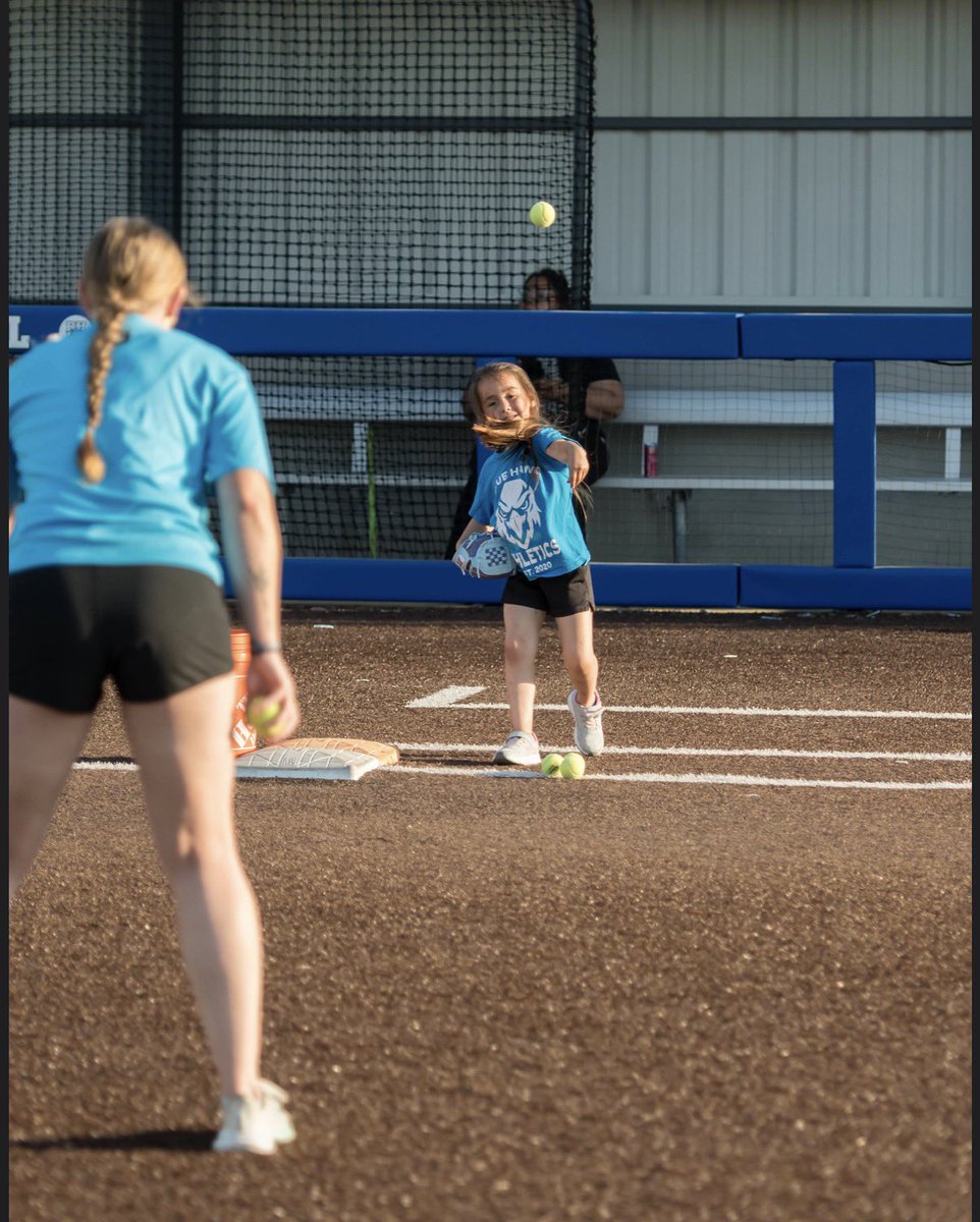 Coach Ramos tweet media