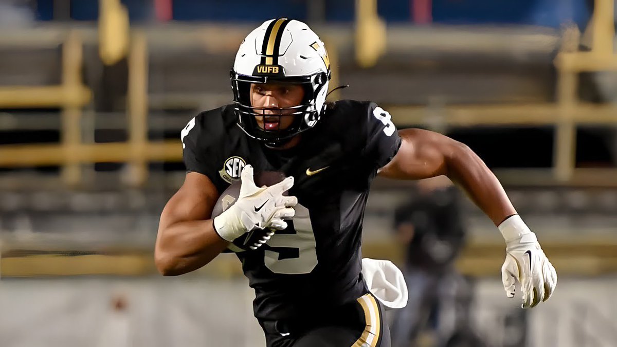 TalkingD4K tweet media