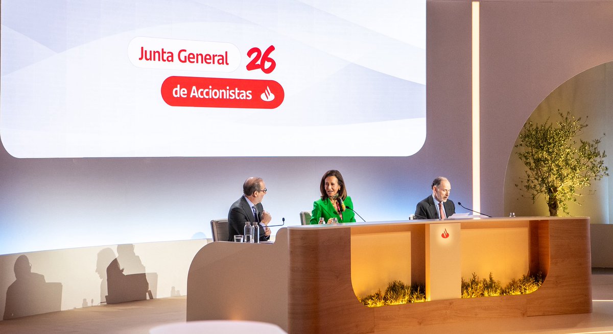Ana Botín tweet media