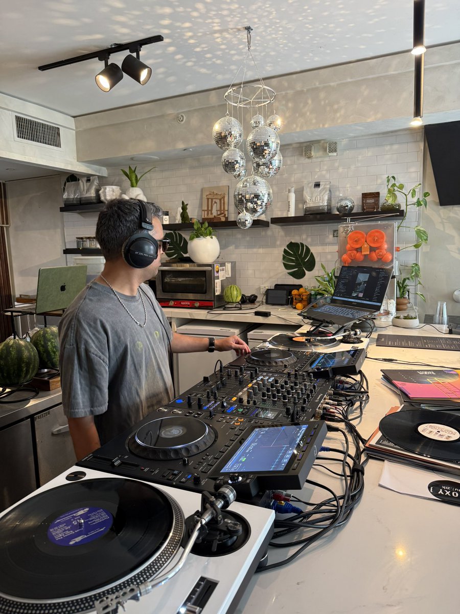 Aviation Vibe Father tweet media