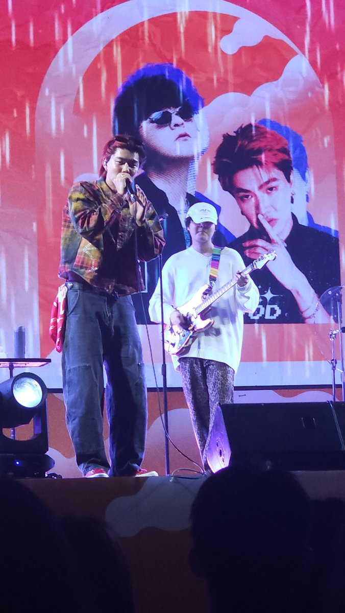 Fonsuk 📸 TheToys tweet media