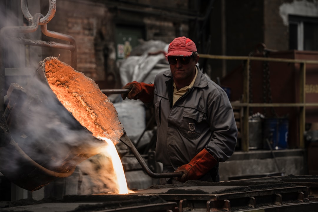 MineListings.com tweet media