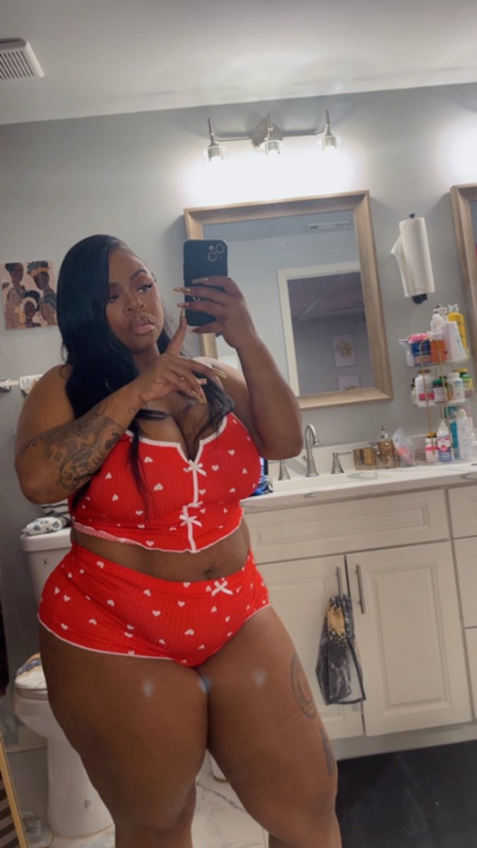 Divine Queen Ri 🪬 tweet media