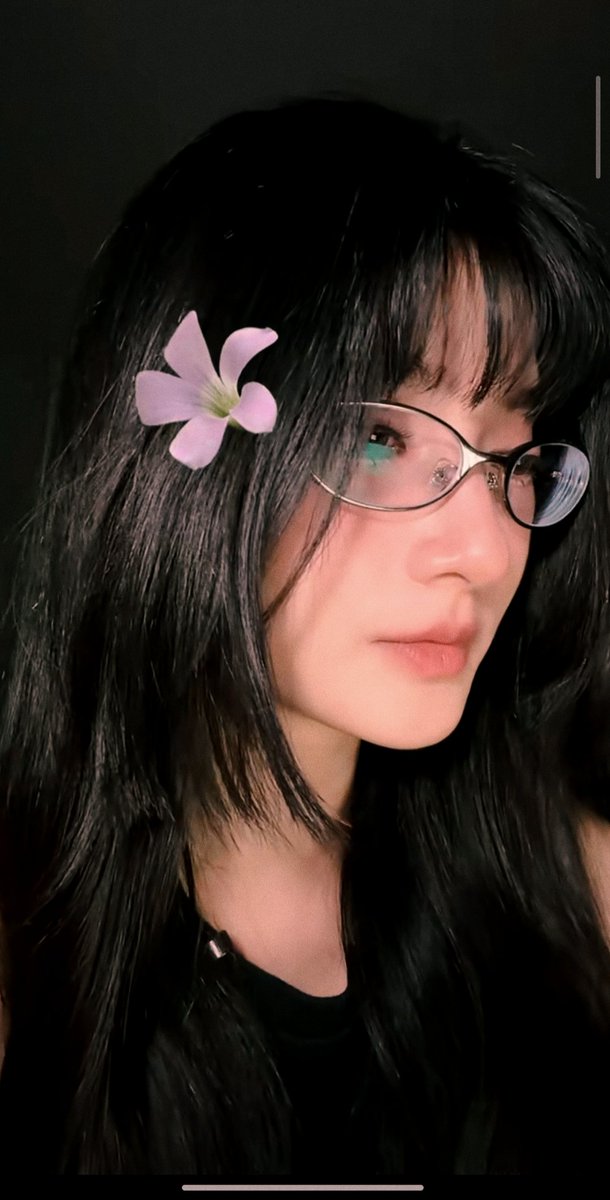 kesayangan miu tweet media