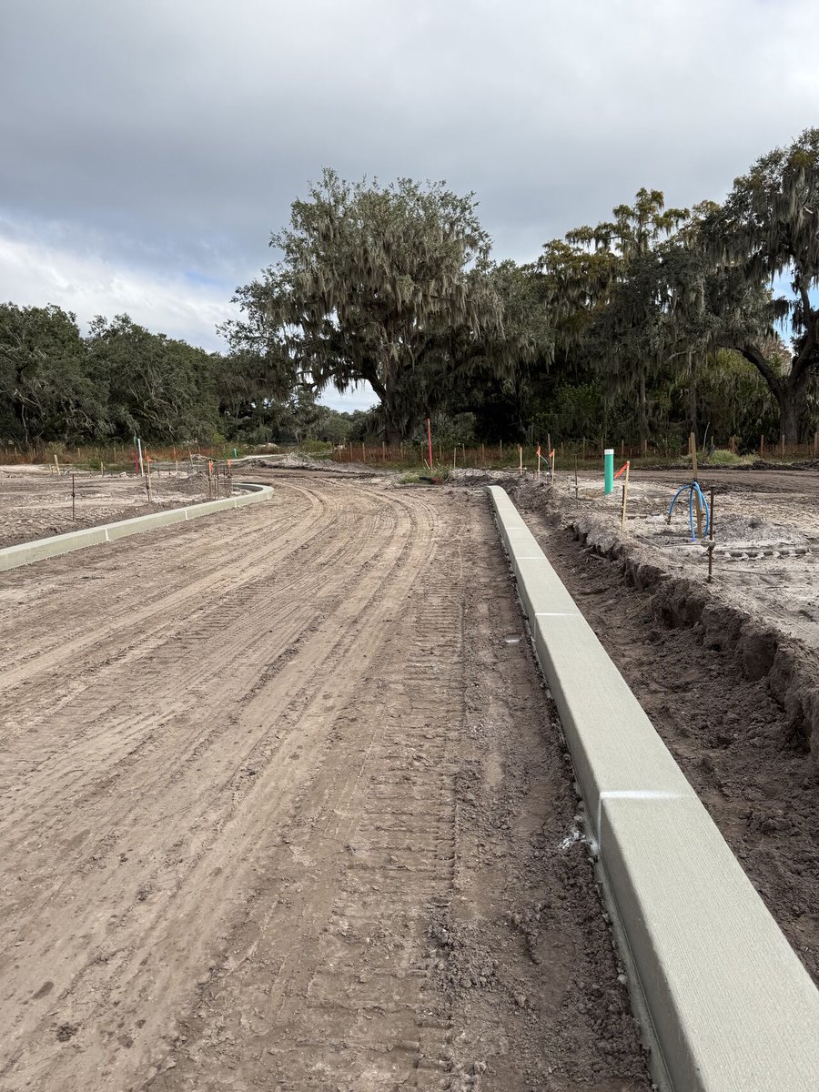 Kennedy Concrete - Florida tweet media