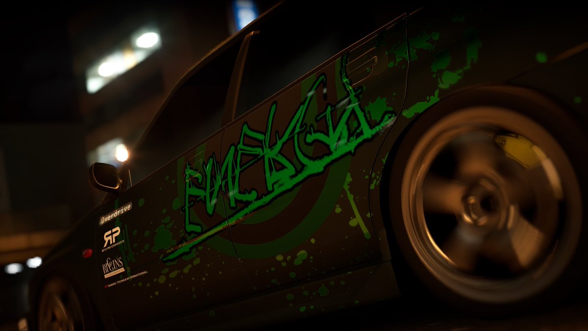 ​ドラ​イ​​アイズ​ tweet media