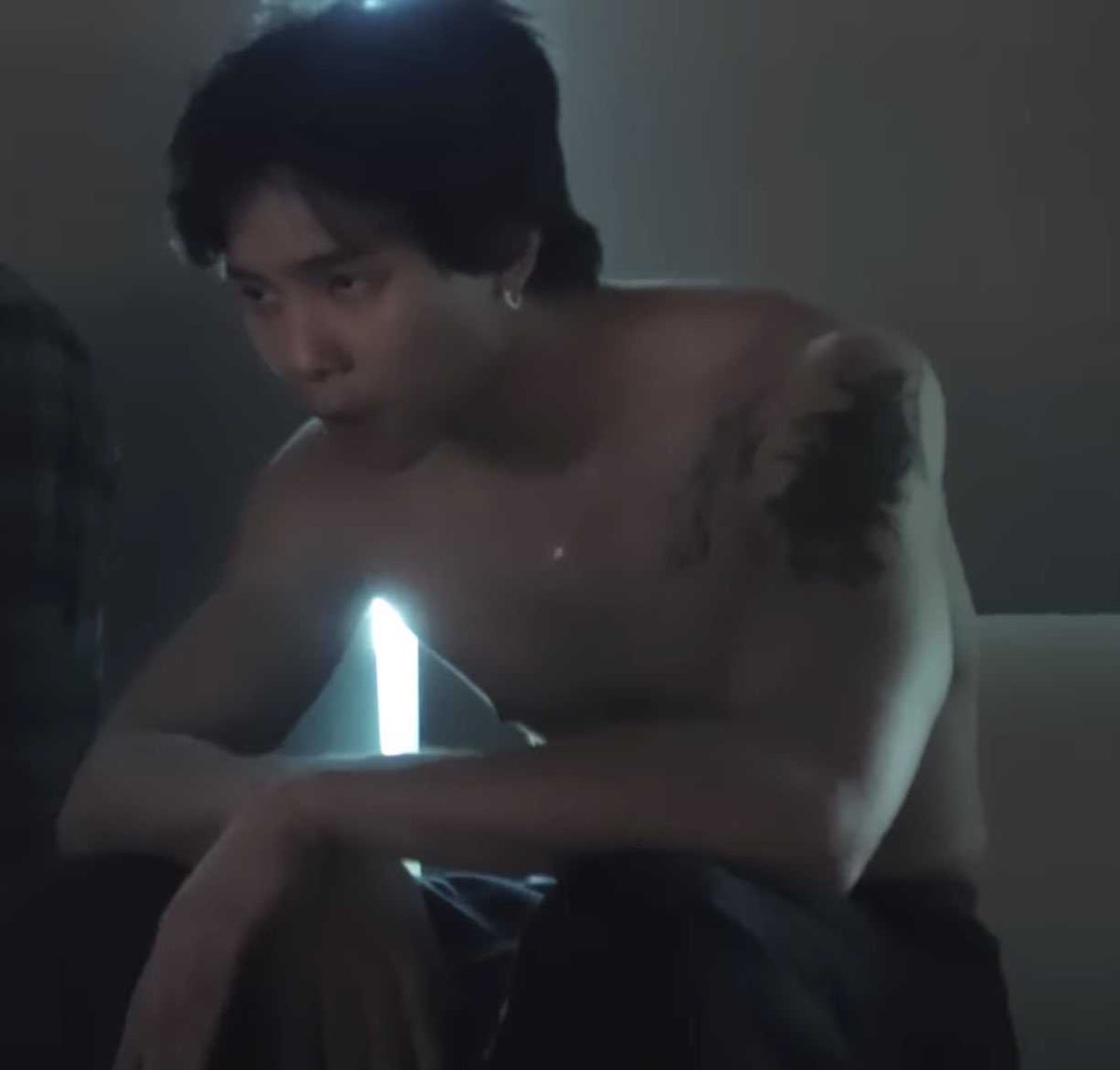 ๅพ่ฑๆตฉใ tweet media