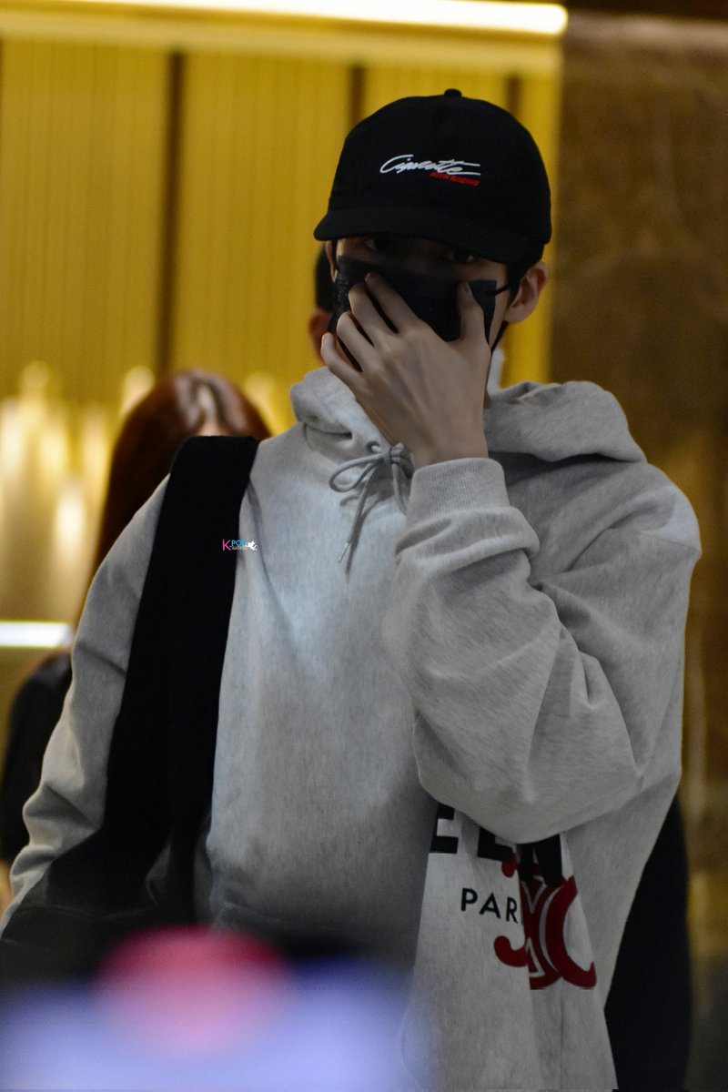 MyKpopHuntress's tweet photo. 260327 MONSTA X @ KLIA 🇲🇾 

#몬스타엑스 #MONSTAX #MONSTA_X
#MONSTAX_THEX_NEXUS #MONSTAXinKL https://t.co/nDaHR9lYFR