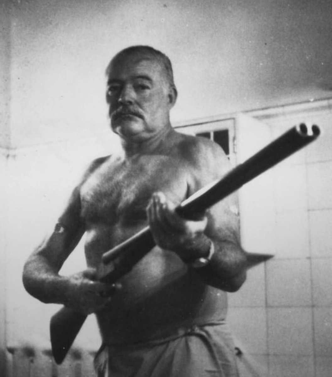 Charles A. Bethel IV (JB in macaw mode irl) tweet media