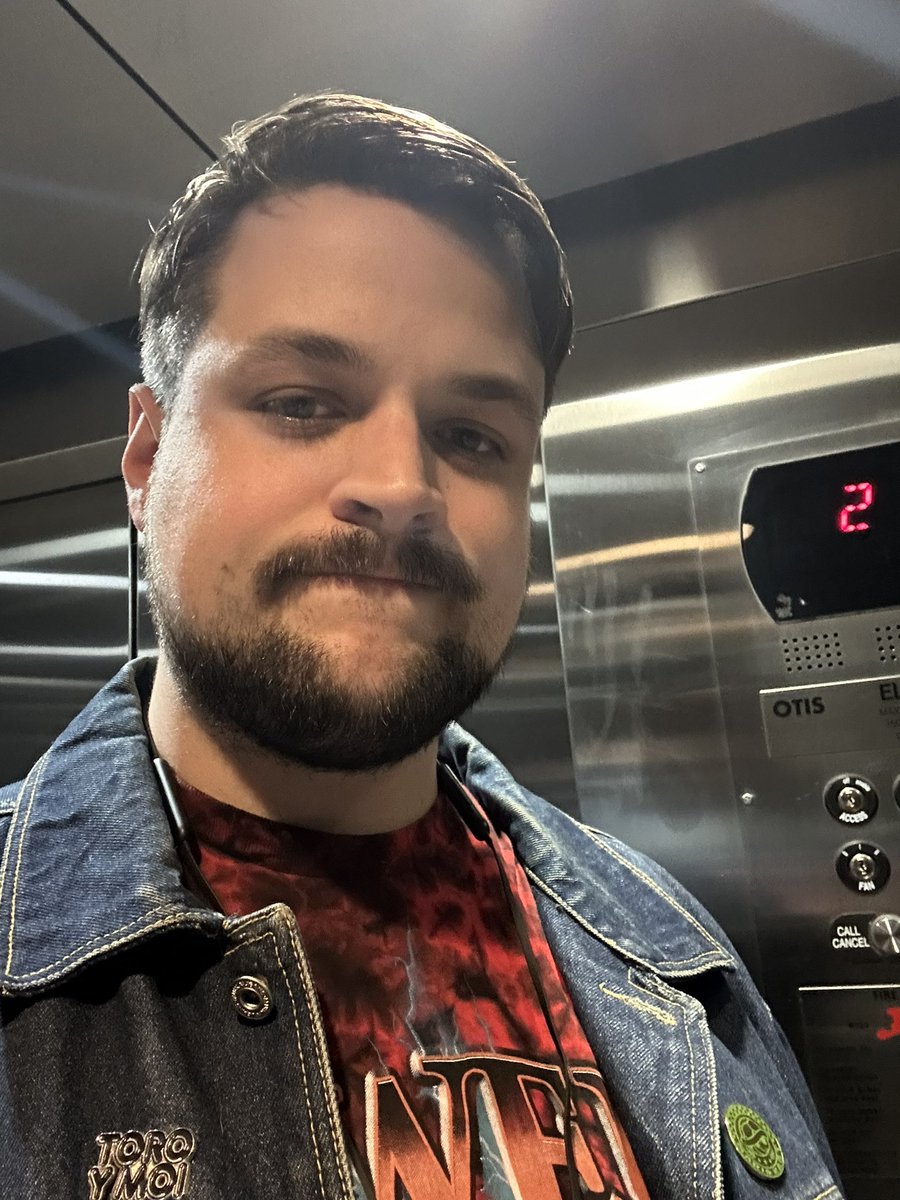 gore vidal sassoon tweet media