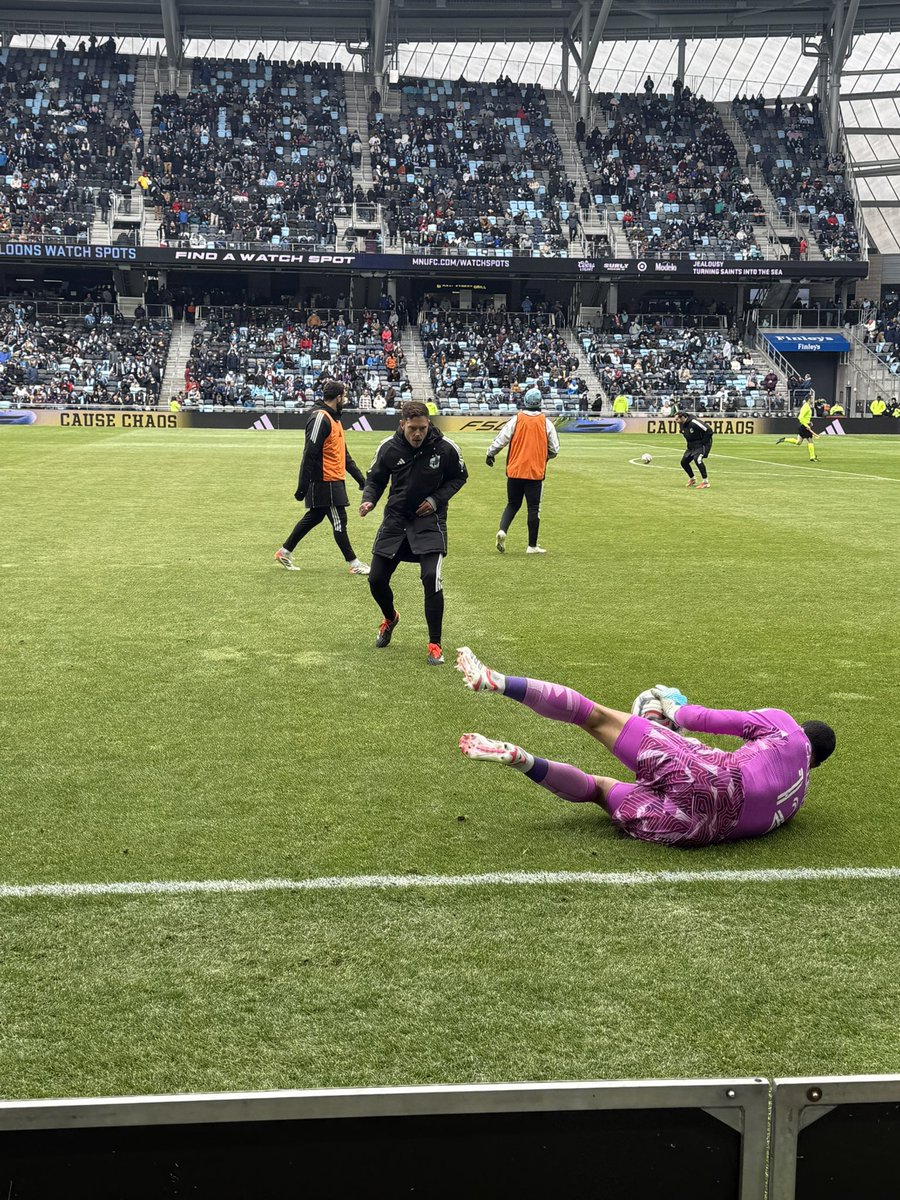 solofthecities's tweet photo. Grateful for our continued partnership with @MNUFC. Youth from #TCWinterSOLstice + Soccer for Success experienced their first match at Allianz Field. Opportunities like this matter. Thank you for investing in our community. #SolOfTheCities https://t.co/14cZfcSnos