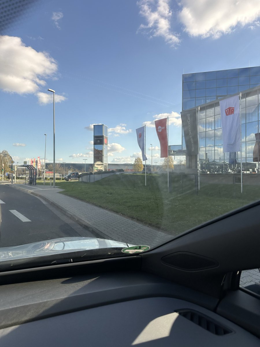 ObjS_Wauwau_vor_langer_Zeit tweet media