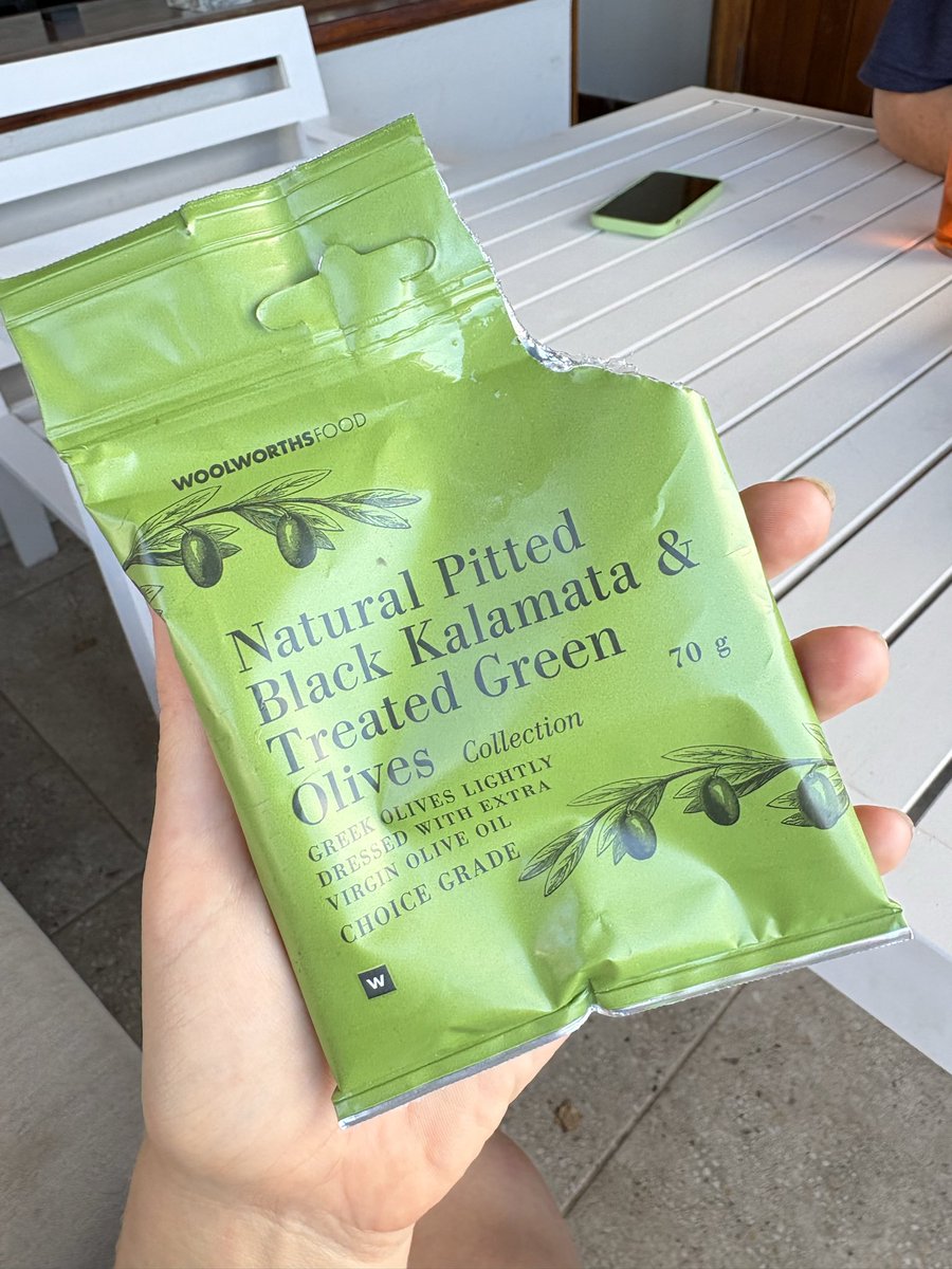 Chiara Paton tweet media