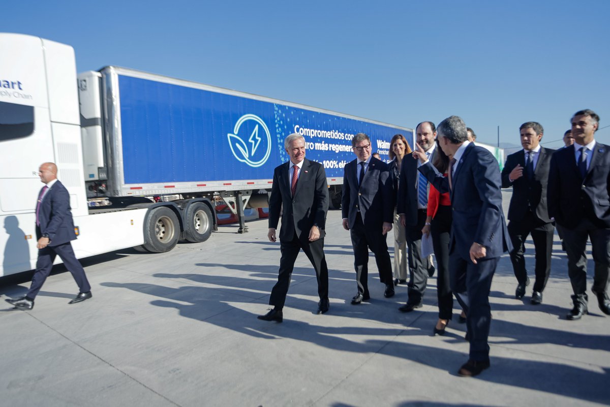 Ministerio de Economía, Fomento y Turismo tweet media