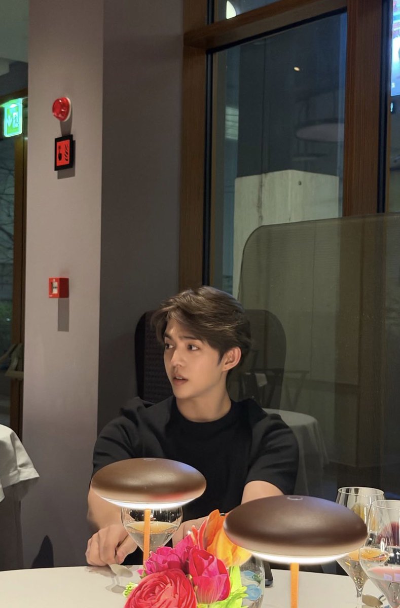 𝐜𝐚 tweet media