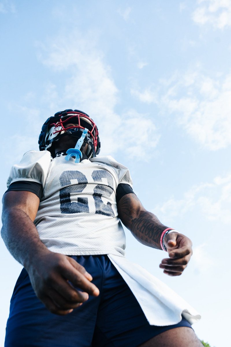 gojsutigersfb's tweet image. It’s a beautiful day to get better ☀️ 

#GuardTheeYard #TheeILove