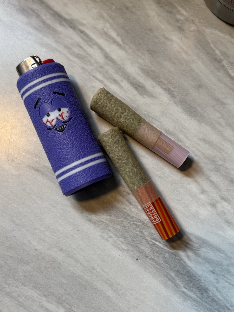 AlfredTran's tweet photo. wanna get high? https://t.co/HSOIhhFCIP