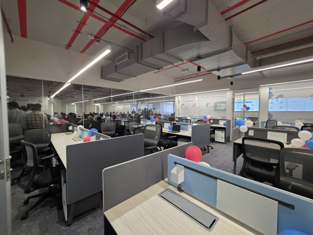 bengalwithrohit's tweet image. Embee Software opens #newoffice in #kolkata

They have taken this office of 10,000 sqft at Infinity Benchmark building in Salt Lake, sector v, Kolkata. 

Congratulations ANAROCK and team for executing this deal in the city. 

#kolkata #kolkatagrowing #westbengal #embeesoftware