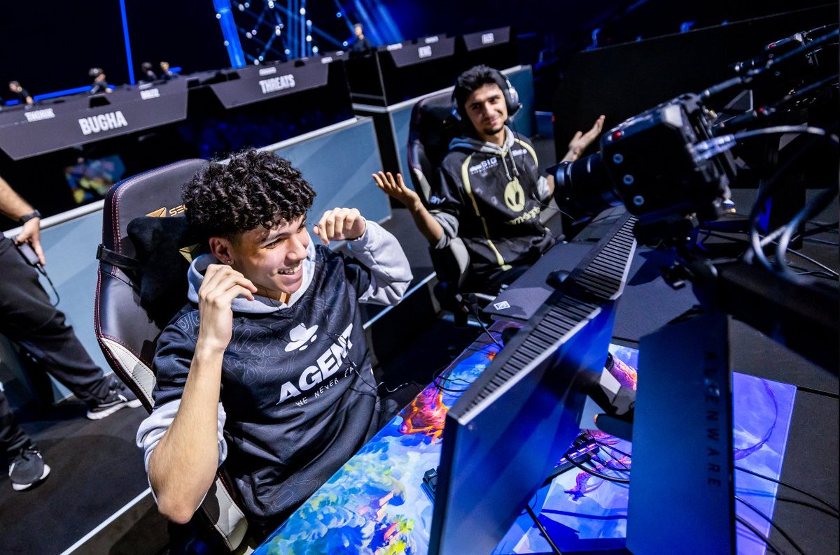 Competitive Awards tweet media