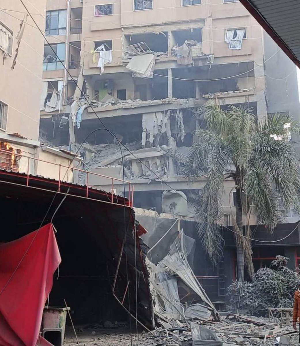 UK Report tweet media