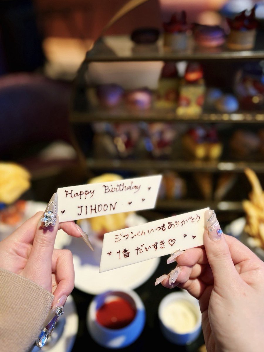 🐶🍒 tweet media