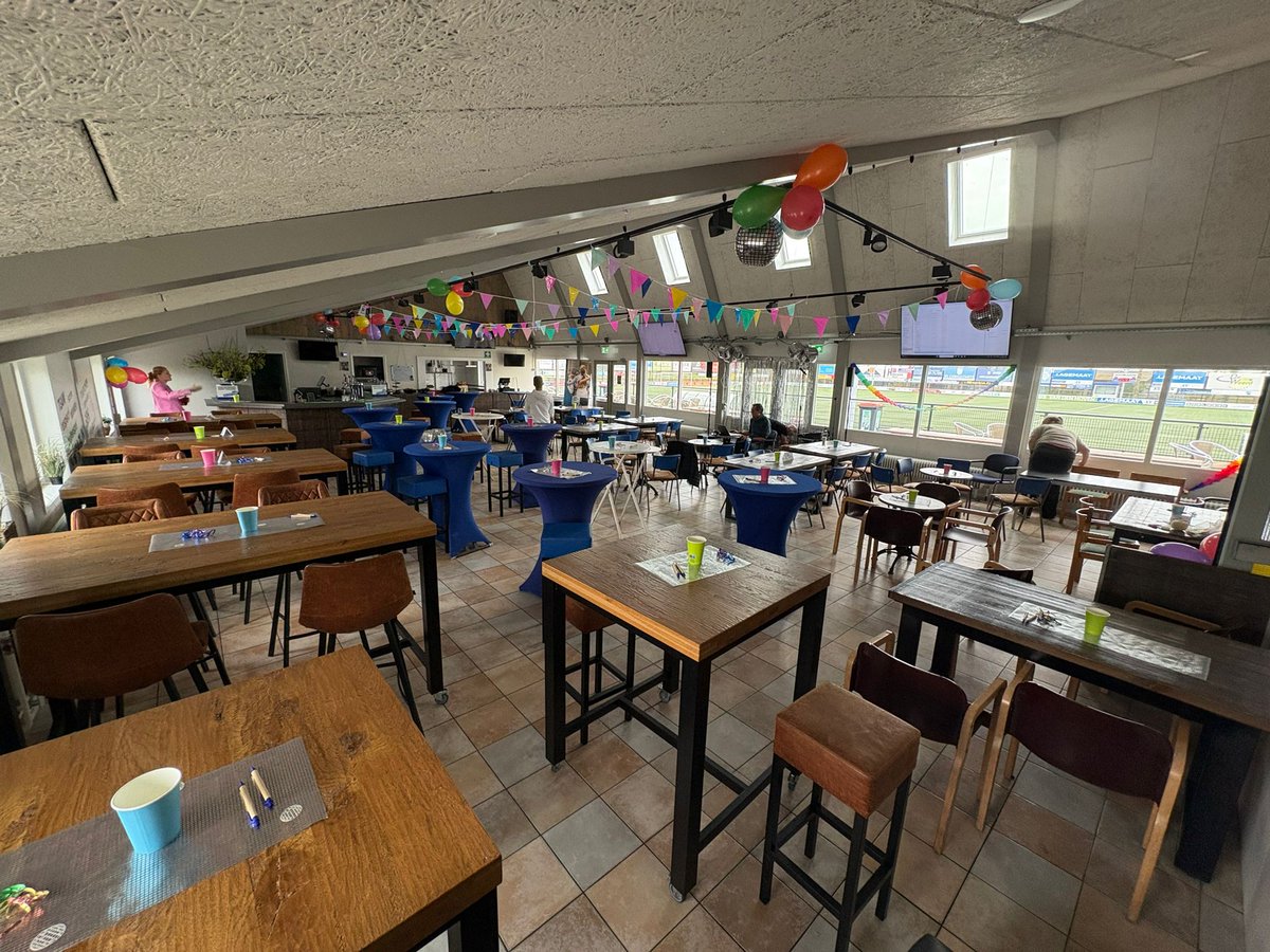 v.v. S.E.H. ⚽️ tweet media