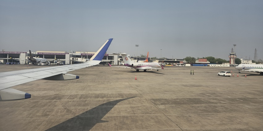 Gujarat Plus tweet media