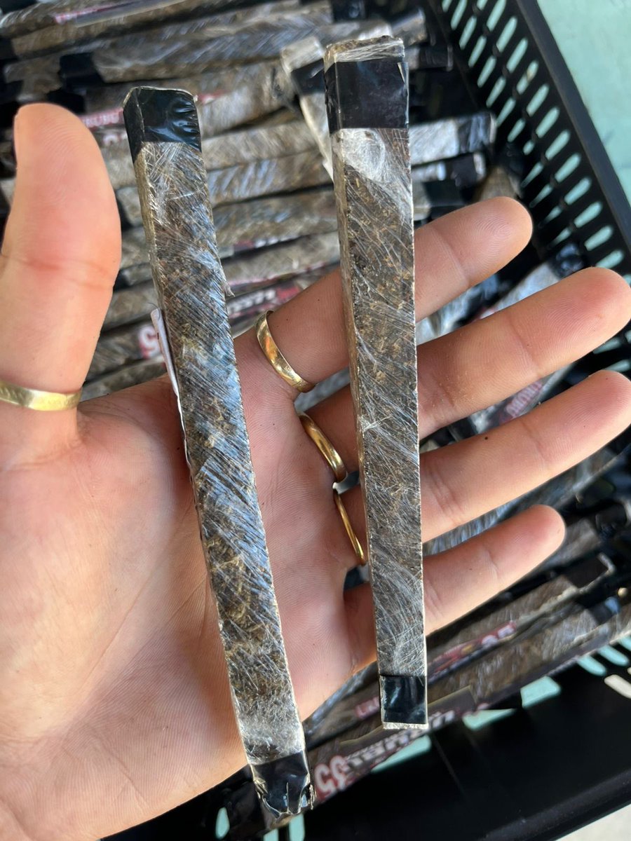 🍁 𝑪𝑨𝑵𝑵𝑨𝑩𝑰𝑺 𝑫𝑶 𝑹𝑰𝑶 🍁 tweet media