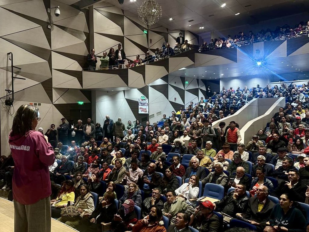 Carolina Corcho tweet media