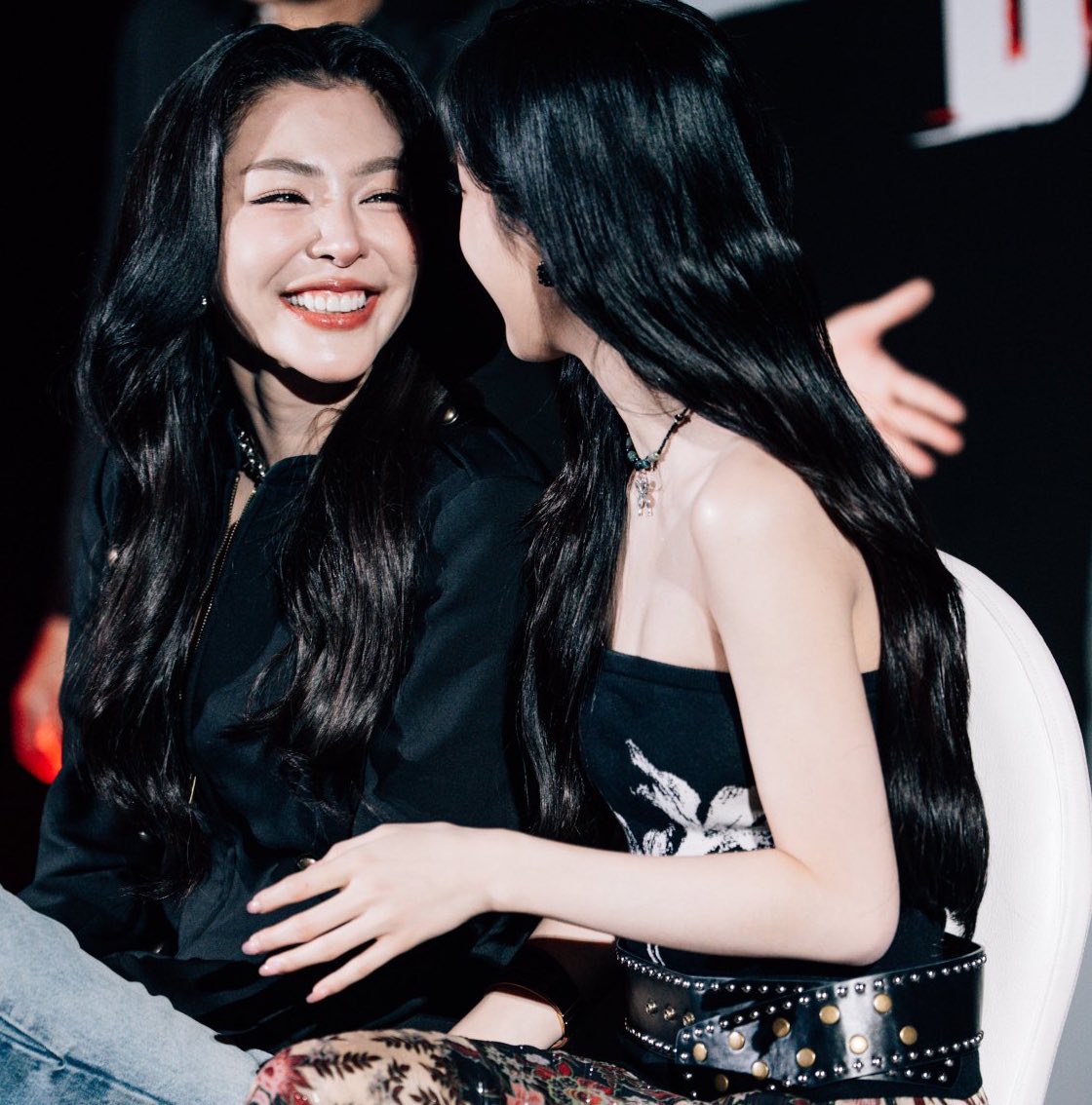 Iza Faye tweet media