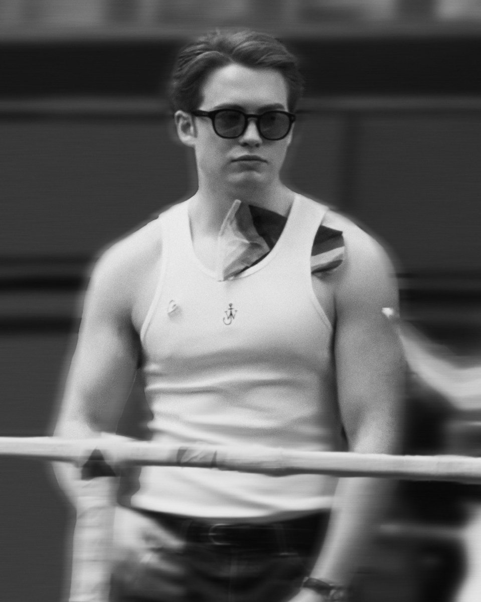 Kit Connor tweet media