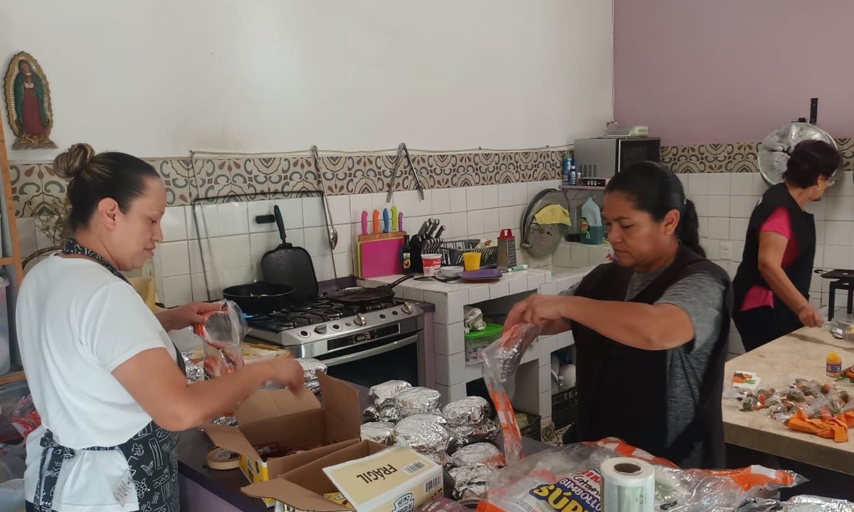 Cáritas de Monterrey tweet media