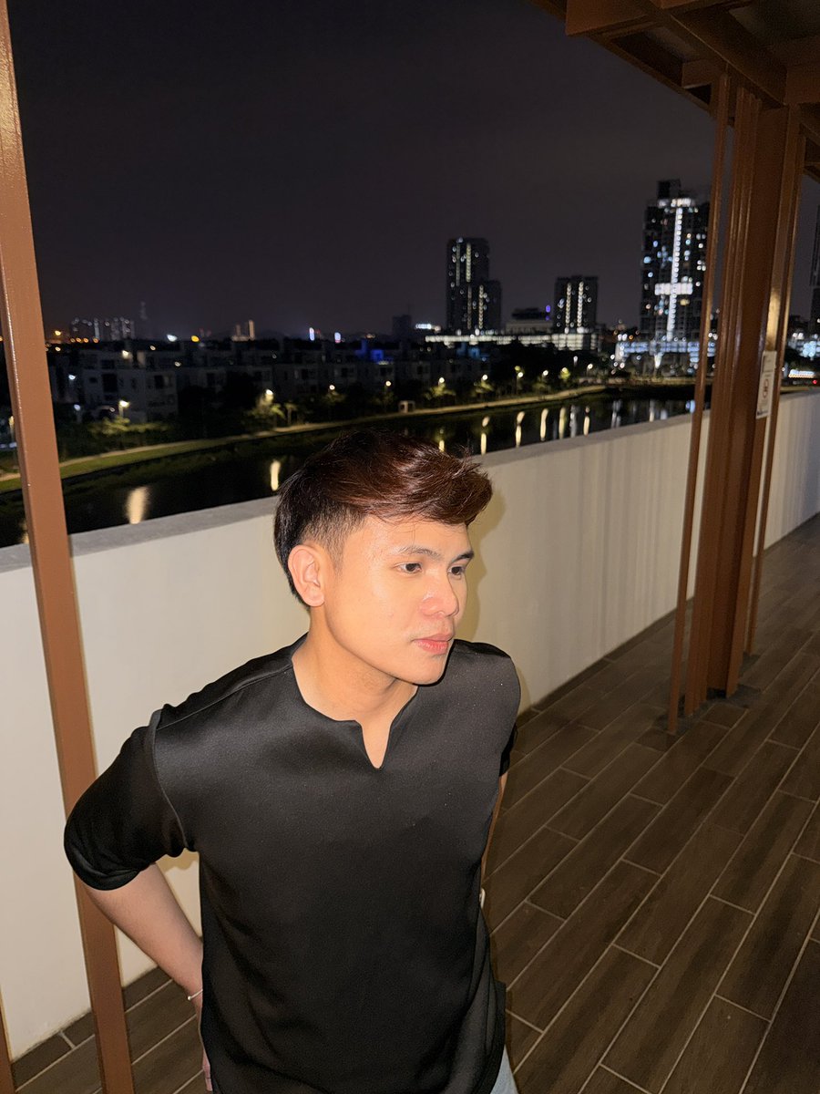 SyamSY_'s tweet photo. First raya open house in KL https://t.co/PtpFdYiUEP