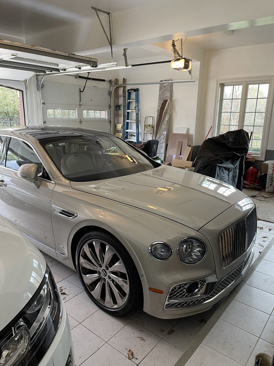 Barry Knows Best tweet media