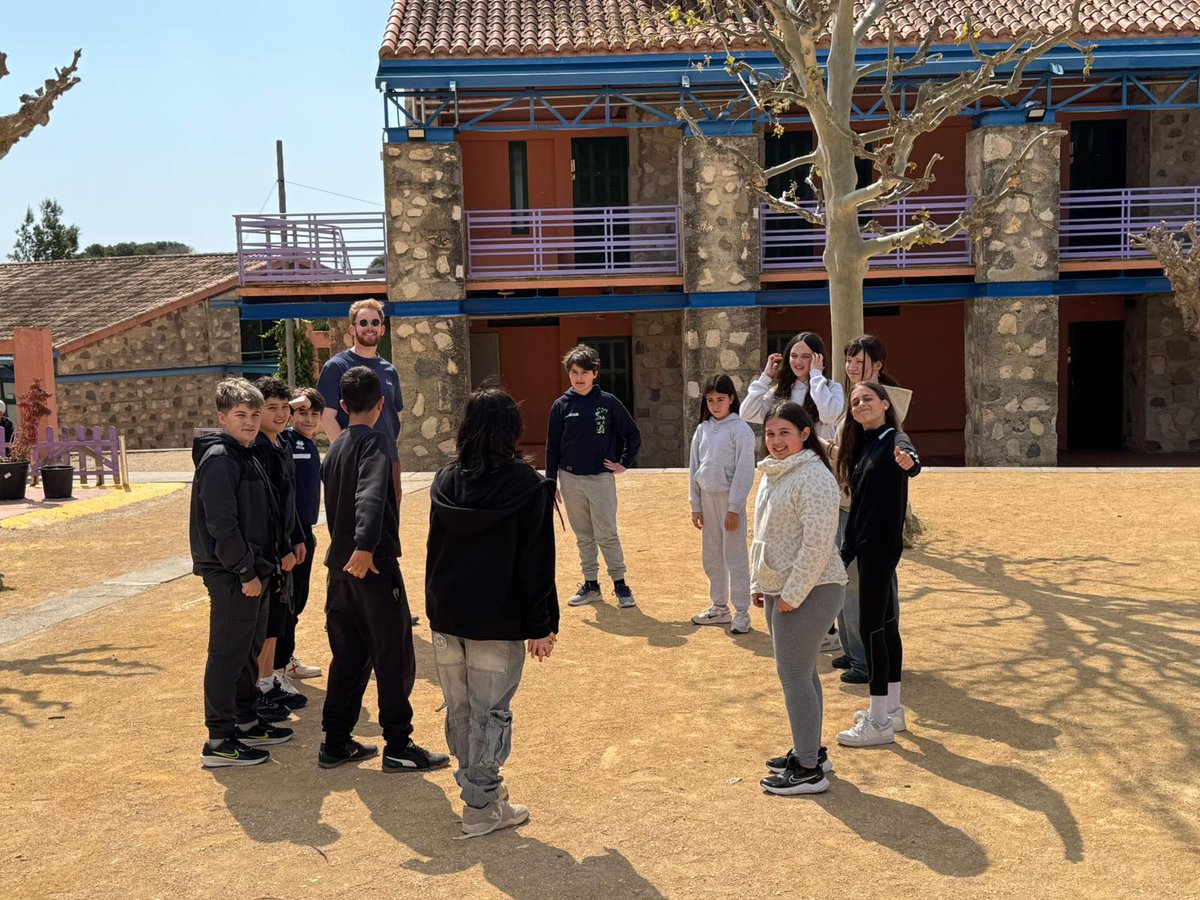 IES San Isidoro tweet media