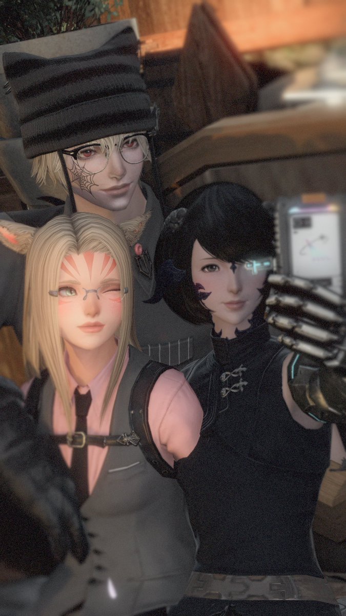 🍈🍞 tweet media